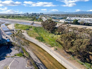 Plus de détails pour 5000 S Beethoven St, Los Angeles, CA - Terrain à louer