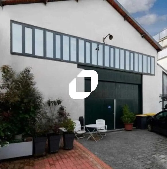 Bureau dans Montreuil à vendre - Photo de l’immeuble – Image 1 sur 7