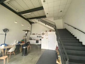 Plus de détails pour Bureau, Local d'activités à louer