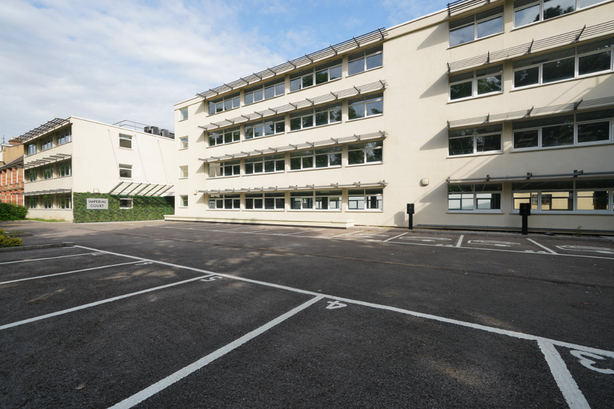 Holly Walk, Leamington Spa à vendre - Photo principale – Image 1 sur 5