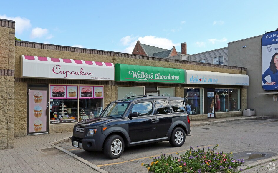 1050 King St W, Hamilton, ON à louer - Photo de l’immeuble – Image 3 sur 6