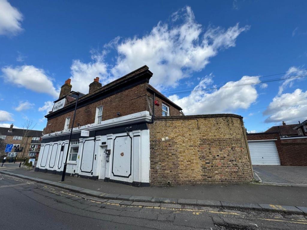 Worple Rd, Isleworth à louer Photo de l’immeuble– Image 1 sur 6