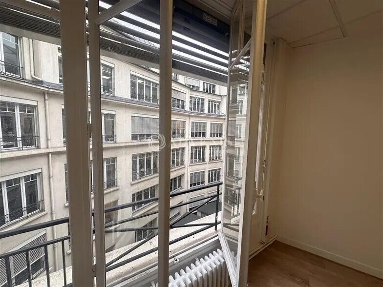 Bureau dans Paris à louer - Photo intérieure – Image 2 sur 4