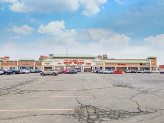 Plus de détails pour 14004-14134 Woodward Ave, Highland Park, MI - Local commercial à louer