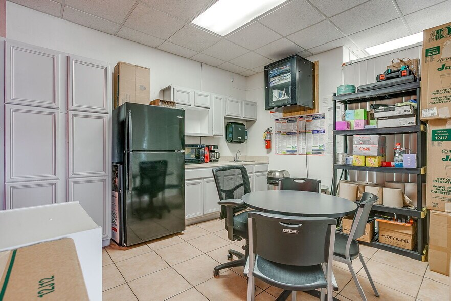 1300 Jacksboro Hwy, Fort Worth, TX à vendre - Photo de l’immeuble – Image 3 sur 22