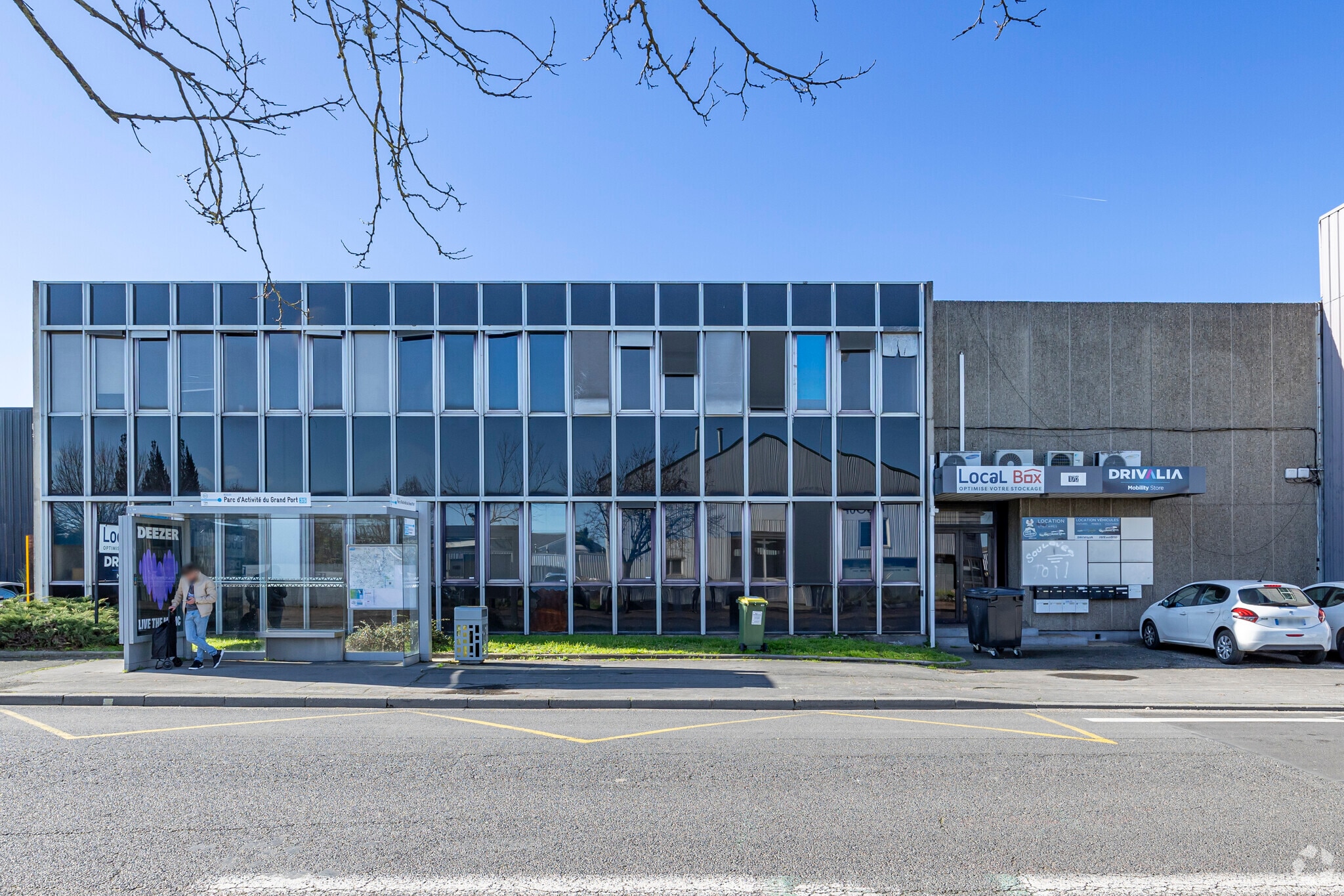 172 Avenue Du Maréchal Leclerc, Bègles à louer Photo principale– Image 1 sur 11