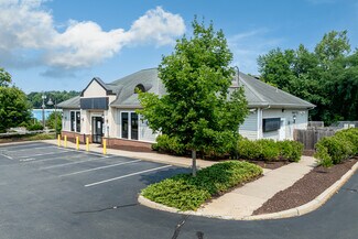 Plus de détails pour 525 Middle Tpke W, Manchester, CT - Local commercial à louer