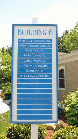 601-602 Riverway Pl, Bedford, NH à louer - Autre – Image 3 sur 9