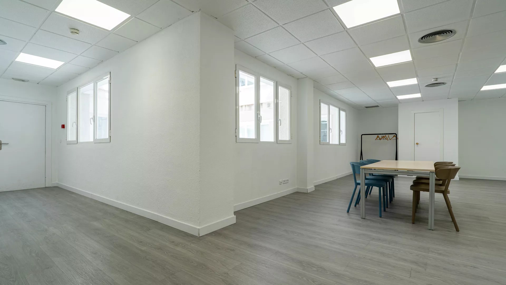 Bureau dans Alcobendas, Madrid à louer Photo intérieure– Image 1 sur 15