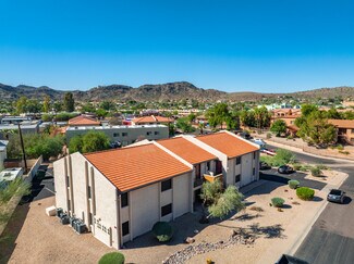 Plus de détails pour 10644 N 15th Way, Phoenix, AZ - Logement à vendre