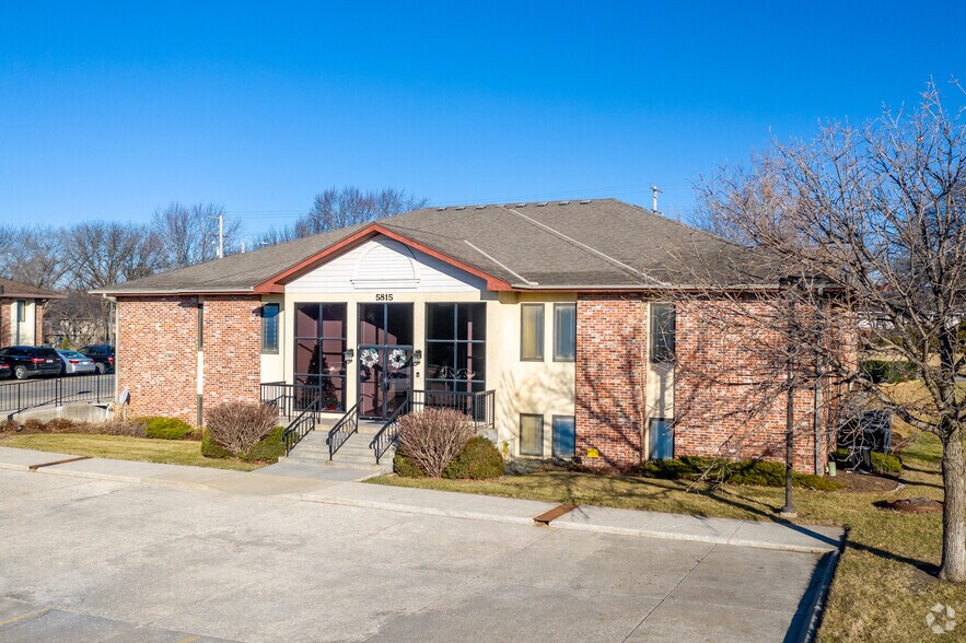 5815 SW 29th St, Topeka, KS à vendre - Photo de l’immeuble – Image 2 sur 12
