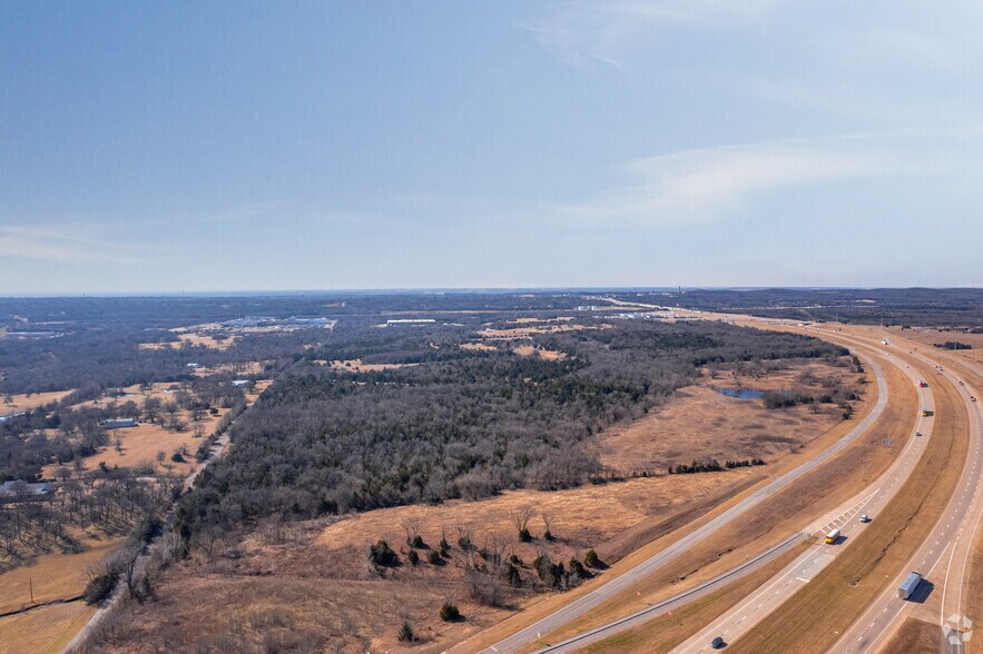 US 75 & Texoma Dr, Denison, TX à vendre - Aérien – Image 2 sur 6