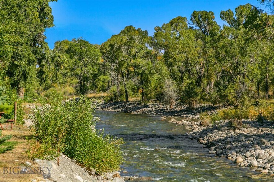 257 Main Boulder Rd, Big Timber, MT à vendre - Photo de l’immeuble – Image 3 sur 35