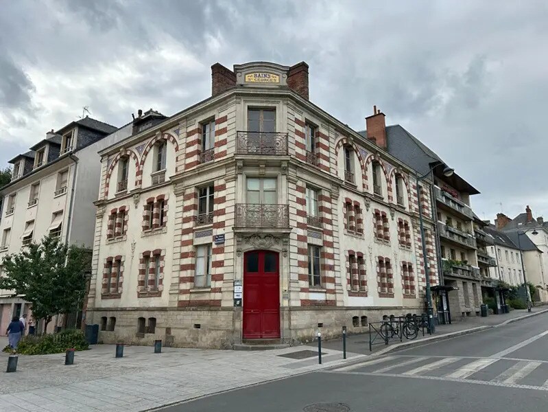 Bureau dans Rennes à vendre Photo de l’immeuble– Image 1 sur 18