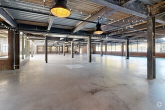 7514 Thomas Blvd, Pittsburgh, PA à louer Numérisation 3D Matterport– Image 1 sur 7