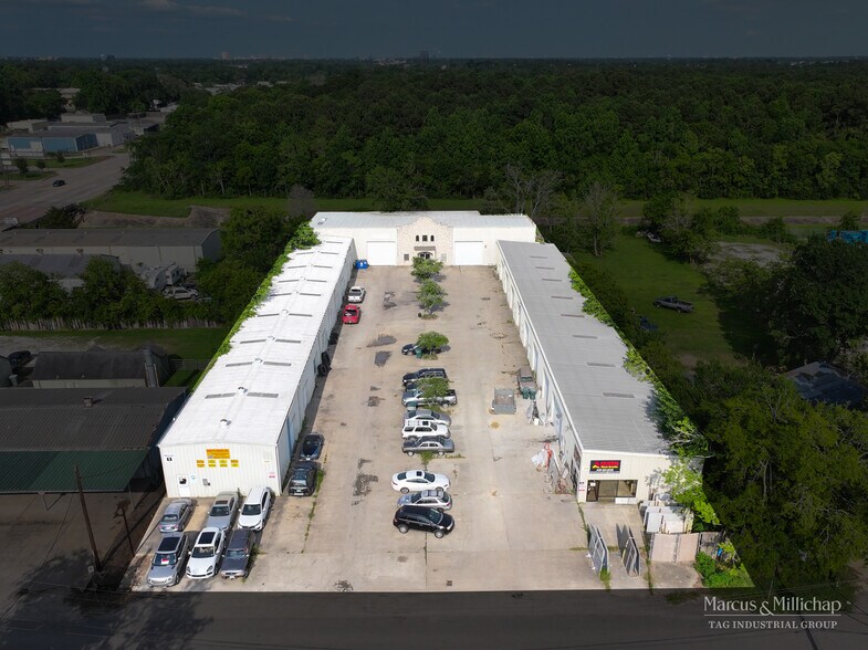 1025 Montrose St, Beaumont, TX à vendre - Photo de l’immeuble – Image 2 sur 6
