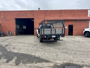 7341 Atoll Ave, North Hollywood, CA à louer Photo intérieure– Image 1 sur 11