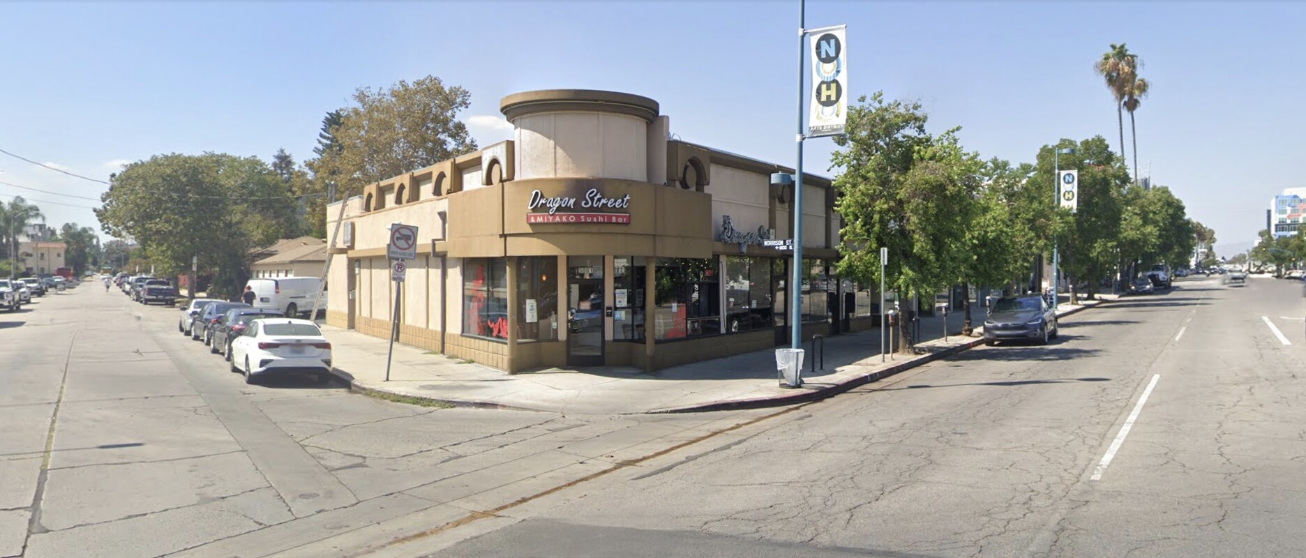 5001 Lankershim Blvd, North Hollywood, CA à louer Photo principale– Image 1 sur 5