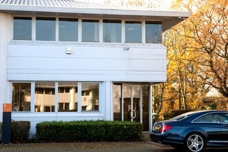 Ruscombe Ln, Reading à louer Photo de l’immeuble– Image 1 sur 6