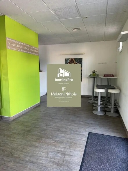 Local d'activités dans Aix-en-Provence à vendre - Photo intérieure – Image 2 sur 4