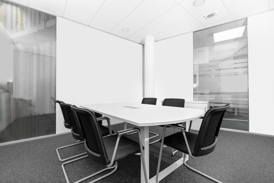 7 Rue Le Bouvier, Bourg-la-Reine à louer - Photo intérieure – Image 2 sur 14