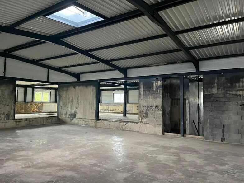 Local d’activités dans Besançon à louer - Photo intérieure – Image 3 sur 6