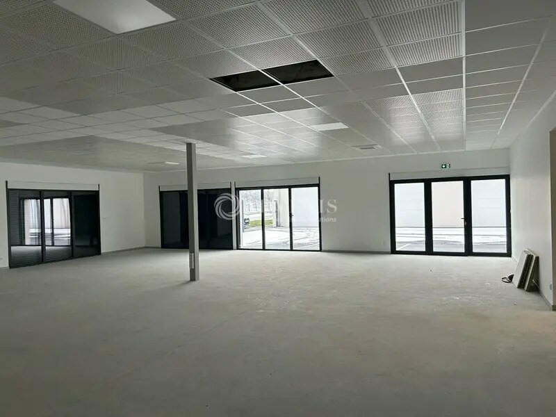 Bureau dans Chargé à vendre Photo intérieure– Image 1 sur 9