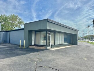 Plus de détails pour 38459 Lake Shore Blvd, Willoughby, OH - Local commercial à louer
