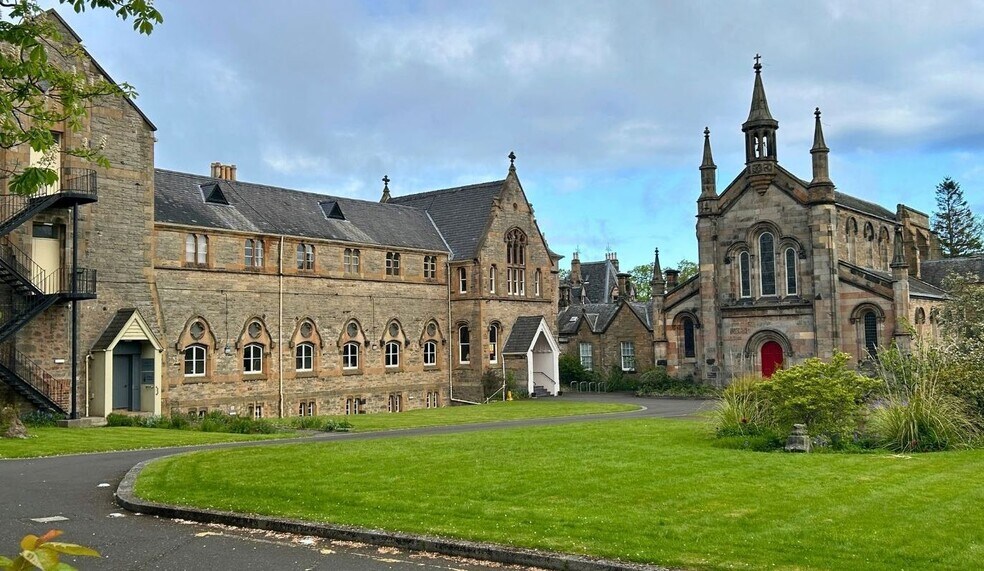 100 Strathearn Rd, Edinburgh à vendre - Photo principale – Image 1 sur 2