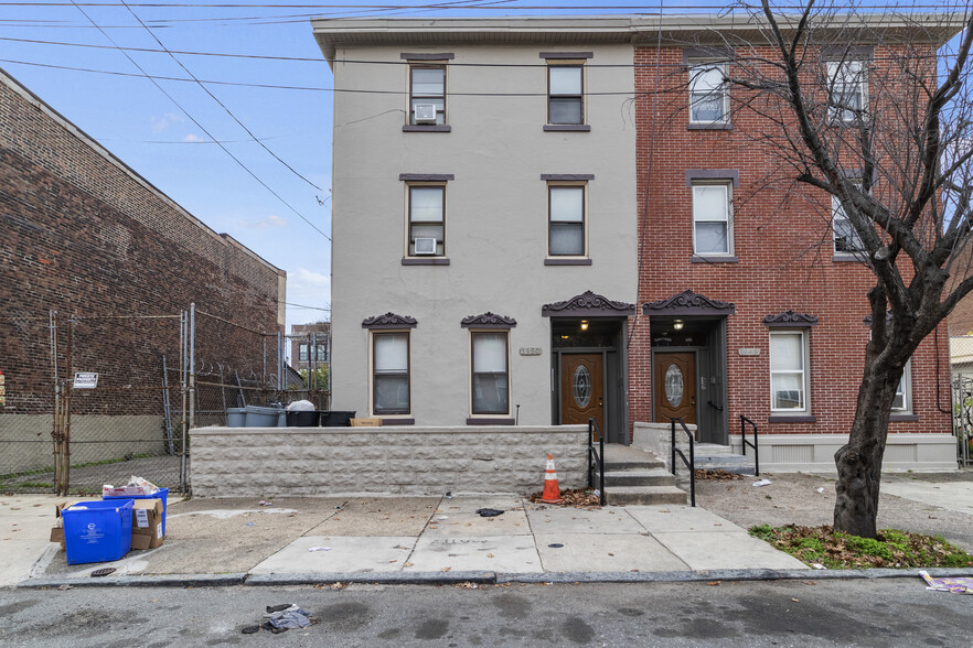 1948 E Stella St, Philadelphia, PA à vendre - Photo principale – Image 1 sur 2