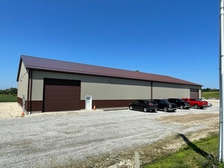Plus de détails pour 12495 Ravenna Ave NE, Hartville, OH - Industriel/Logistique à louer