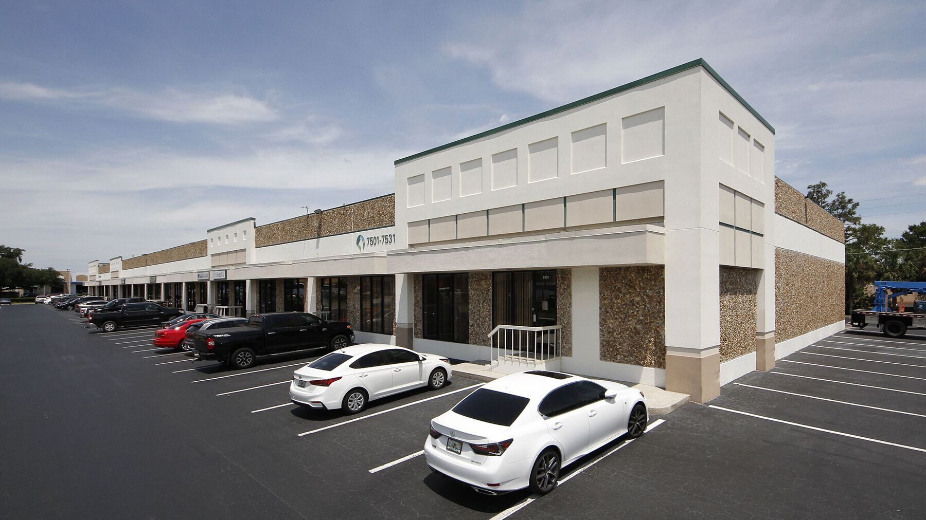7524-7598 Currency Dr, Orlando, FL à louer Photo principale– Image 1 sur 87