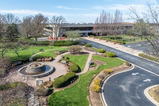 Plus de détails pour 101 Yorkshire Blvd, Lexington, KY - Bureau à vendre