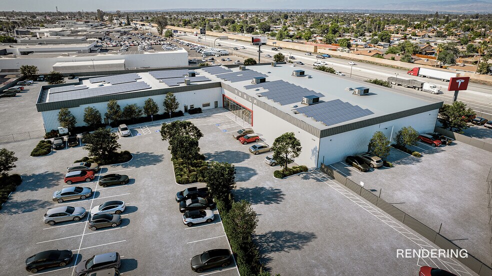 2720 Auto Mall Dr, Bakersfield, CA à vendre - Photo de l’immeuble – Image 1 sur 4