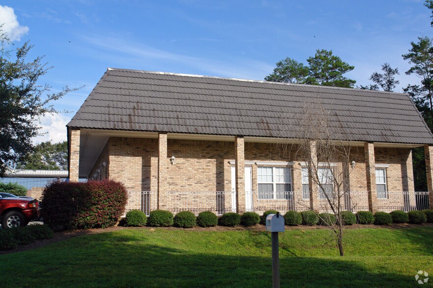 101 Hart St, Niceville, FL à louer - Photo de l’immeuble – Image 2 sur 3