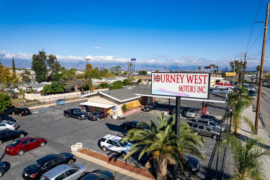 847 E Valley Blvd, Colton, CA à vendre - Photo de l’immeuble – Image 1 sur 20