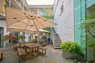 132-134 Lots Rd, Londres à louer Photo intérieure– Image 2 sur 4