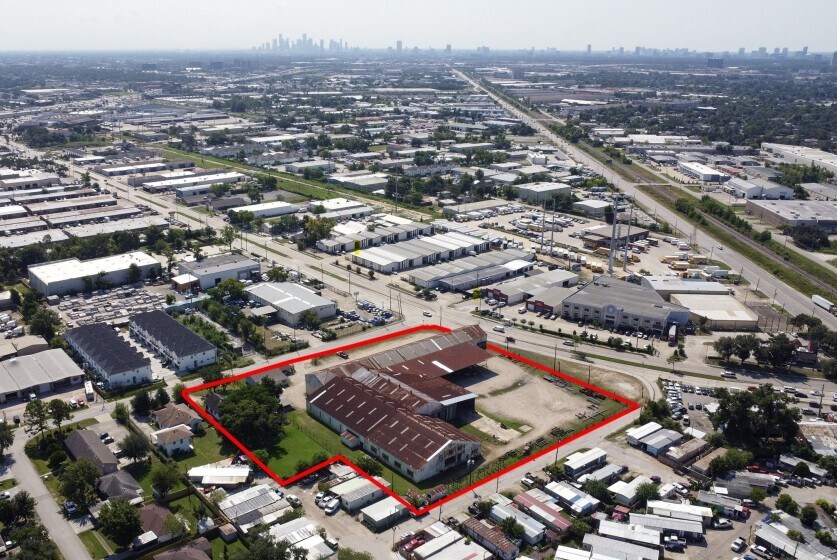 6322 W 34th St, Houston, TX à vendre - Aérien – Image 1 sur 11