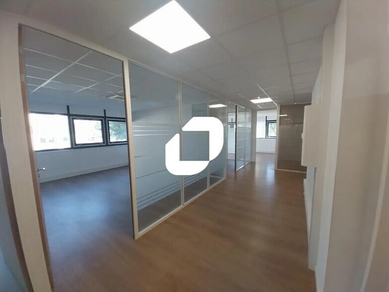 2 Impasse Des Tourmalines, Nantes à louer - Photo de l’immeuble – Image 3 sur 11