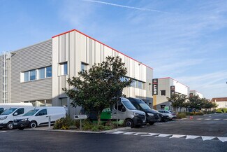 Plus de détails pour 157 Avenue Charles Floquet, Le Blanc-Mesnil - Local d'activités à louer