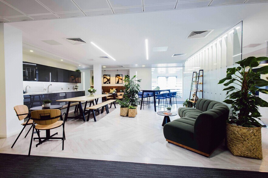 23 Park Sq S, Leeds à louer - Photo de l’immeuble – Image 2 sur 12