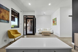 Plus de détails pour 4300 N Quinlan Park Rd, Austin, TX - Bureau, Bureau/Médical à louer