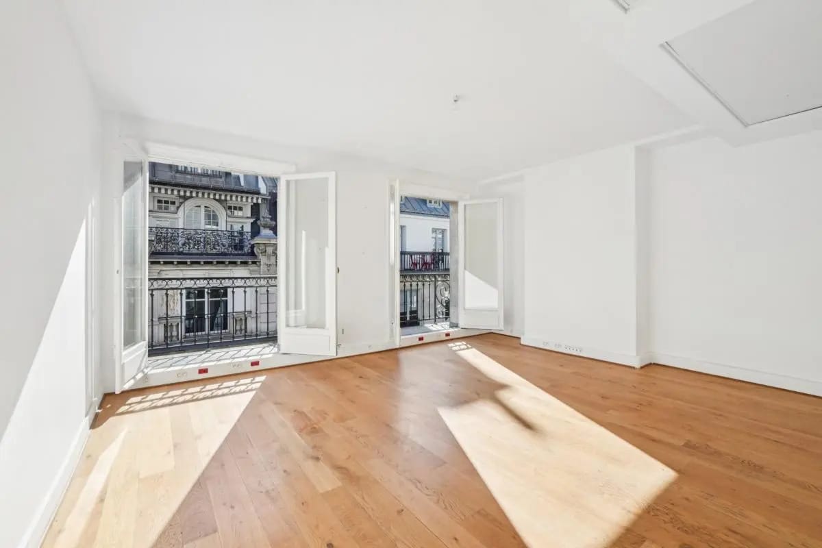 Bureau dans Paris à louer Photo intérieure– Image 1 sur 2