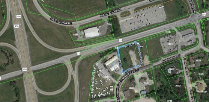 2068 Commerce Park Dr, Innisfil, ON à louer Aérien– Image 1 sur 2