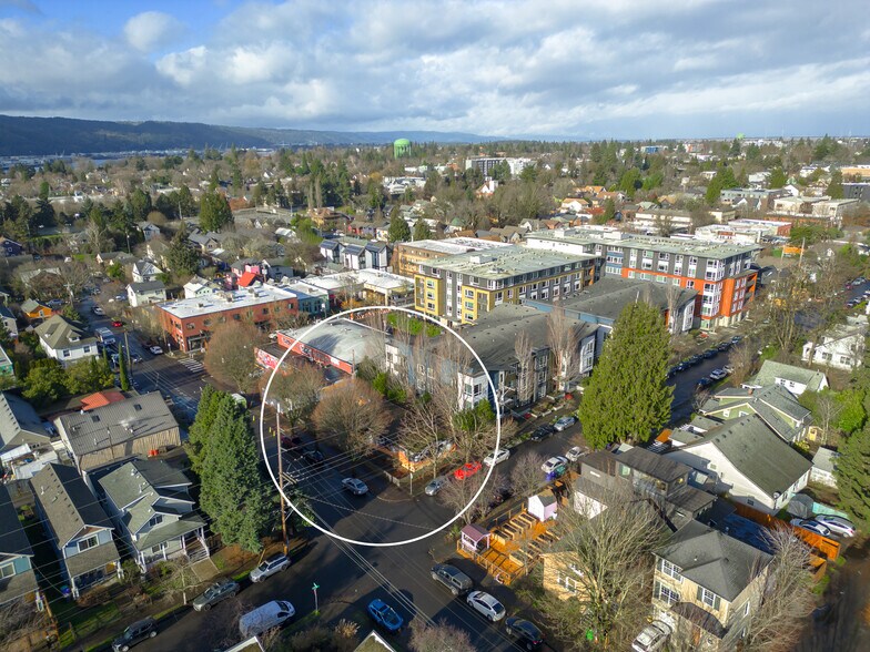 811 N Beech St, Portland, OR à vendre - Photo de l’immeuble – Image 2 sur 33