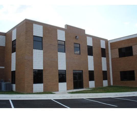 240-254 Airport Rd, Winchester, VA à vendre - Photo de l’immeuble – Image 2 sur 19