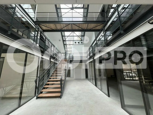 Plus de détails pour Bureau à louer