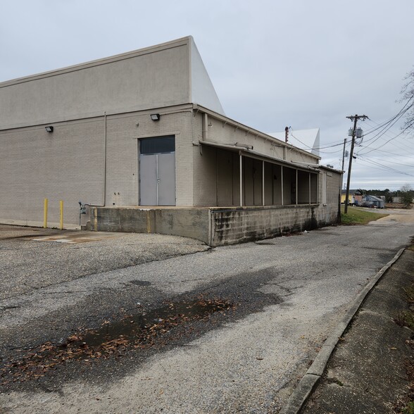 101 W Cumming Ave, Opp, AL à louer - Photo de l’immeuble – Image 3 sur 5