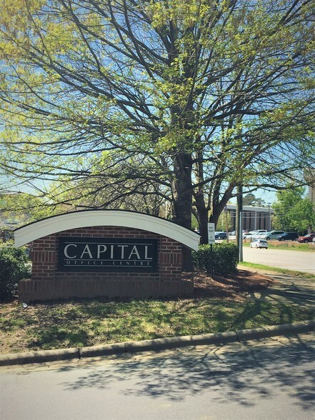 5650 Six Forks Rd, Raleigh, NC à louer - Photo de l’immeuble – Image 2 sur 5