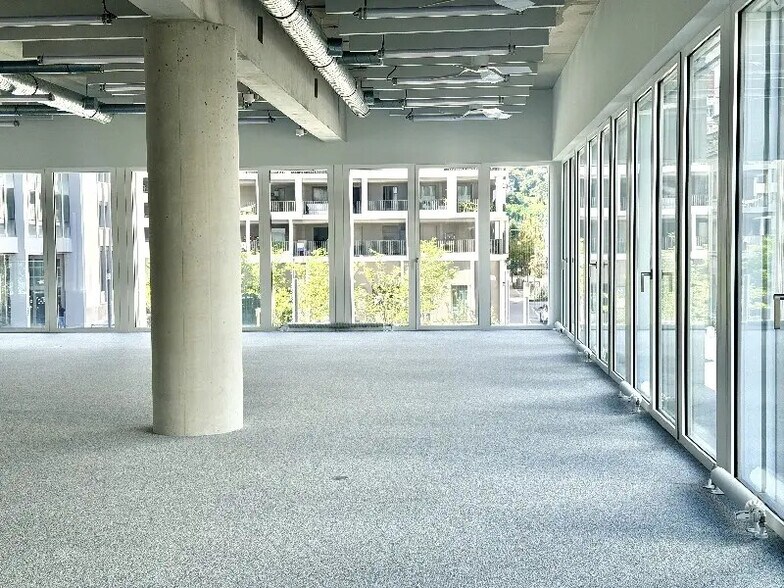 Bureau dans Lyon à vendre - Photo de l’immeuble – Image 3 sur 14